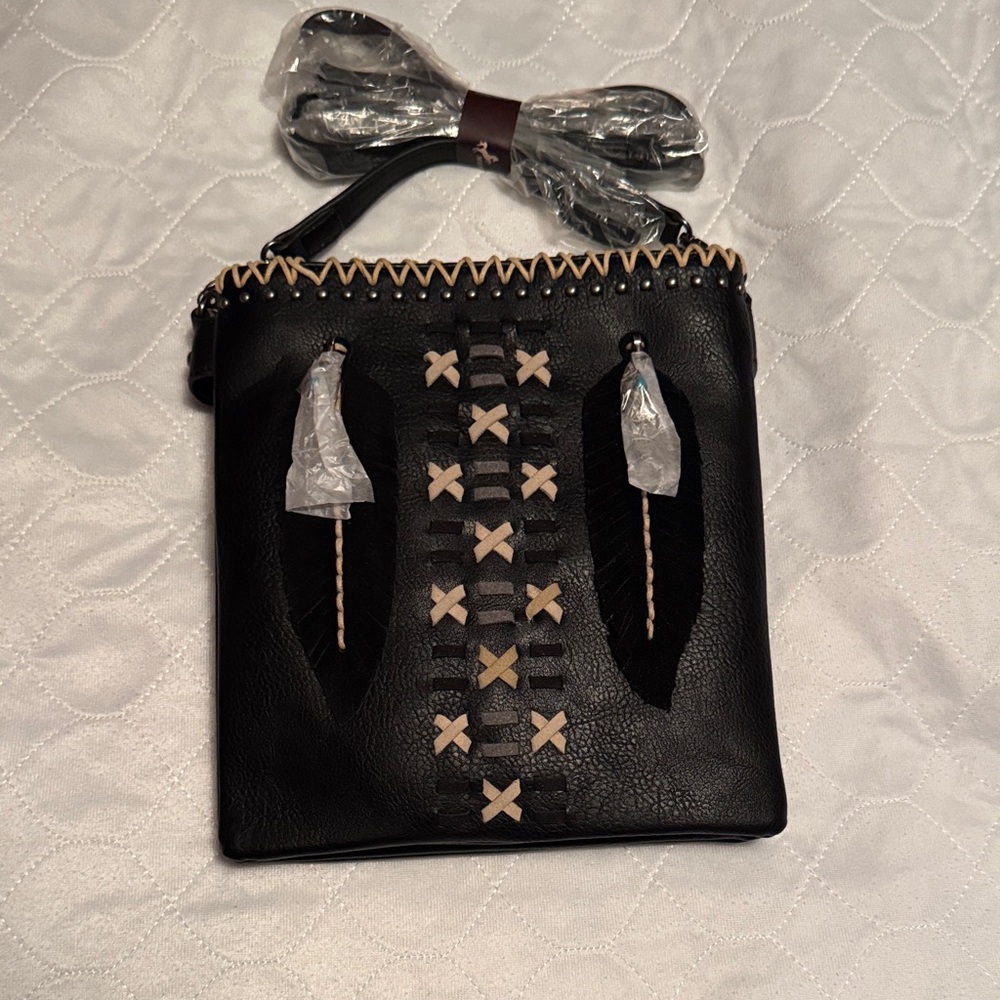 Montana West Black and Tan Feather Crossbody Bag